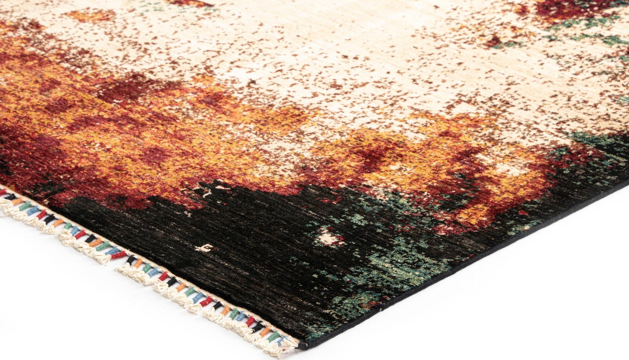 7' 10 x 9' 10 Rubin Wool Rug