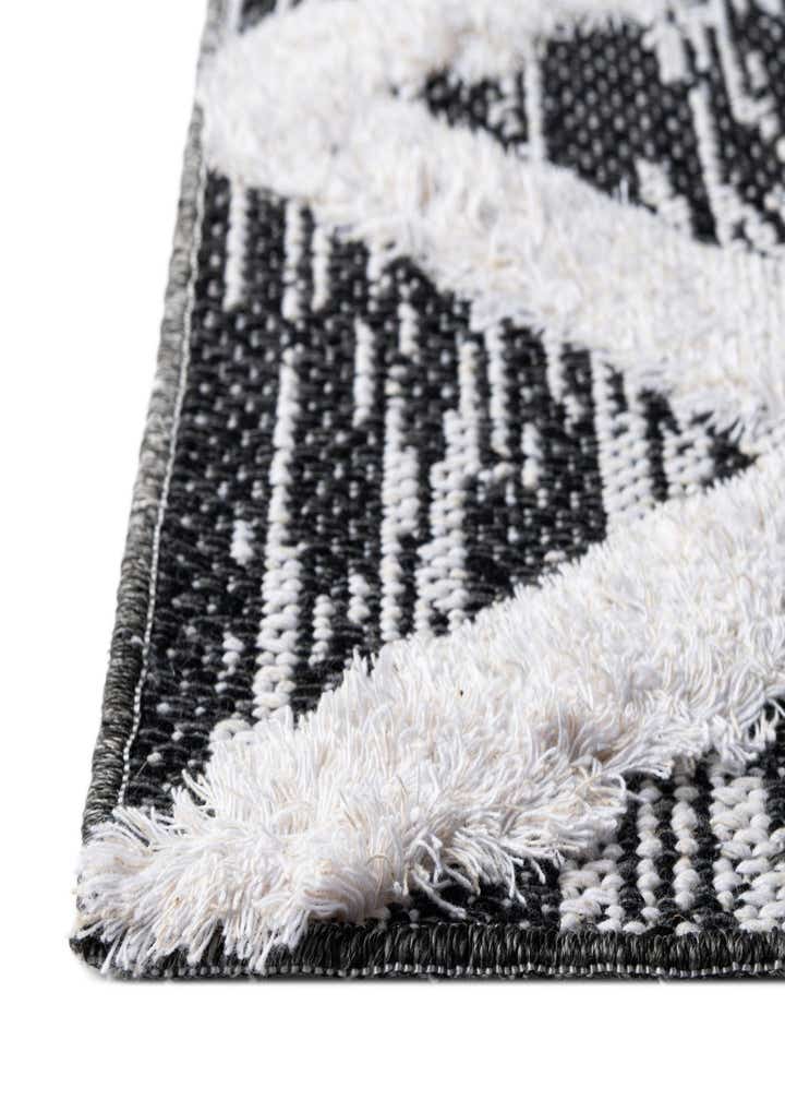 2' 3 x 3' Sabrina Soto Casa Valencia Rug