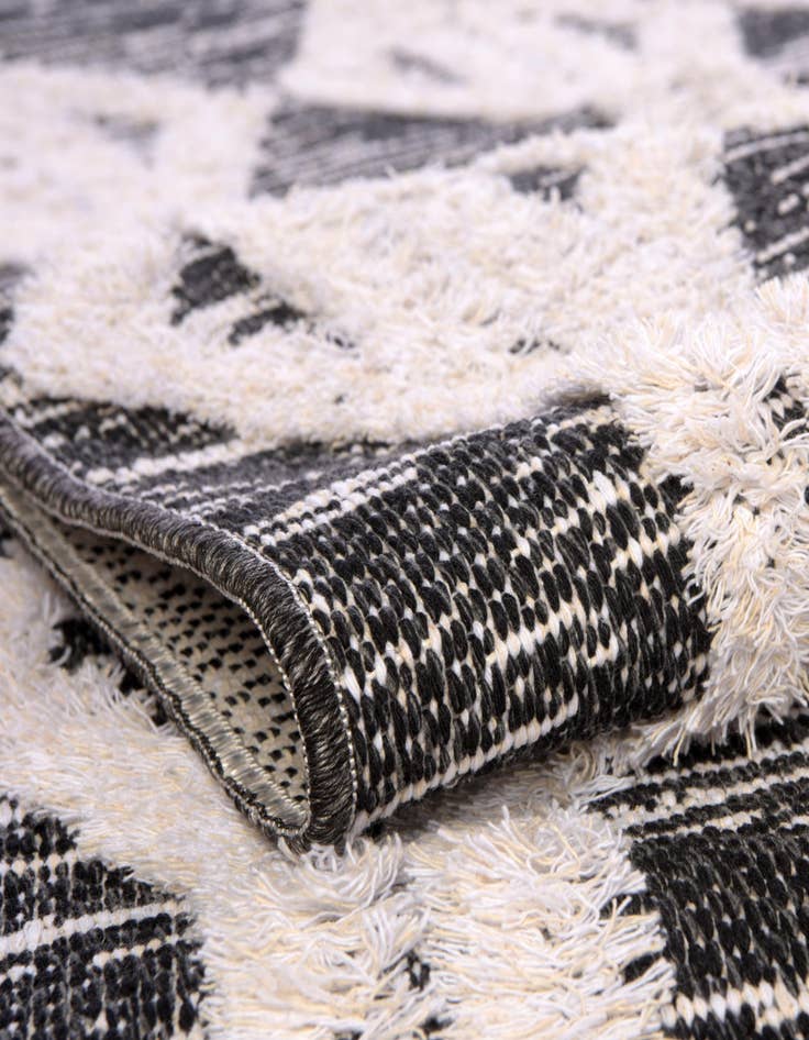 Detail image of 8' 3 x 10' Sabrina Soto Casa Palma Rug