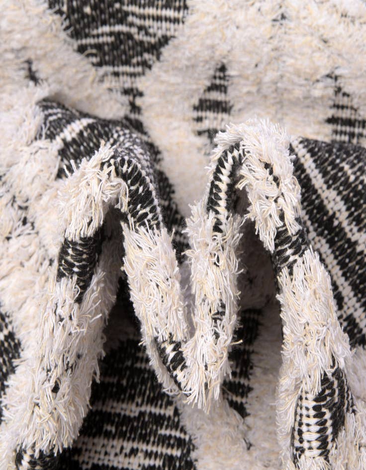 Detail image of 8' 3 x 10' Sabrina Soto Casa Palma Rug