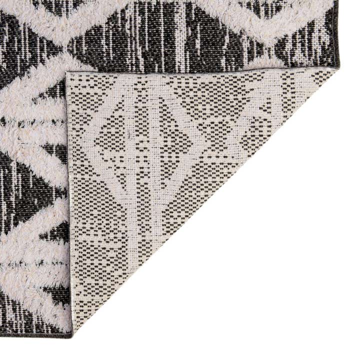 5' 3 x 8' Sabrina Soto Casa Palma Rug