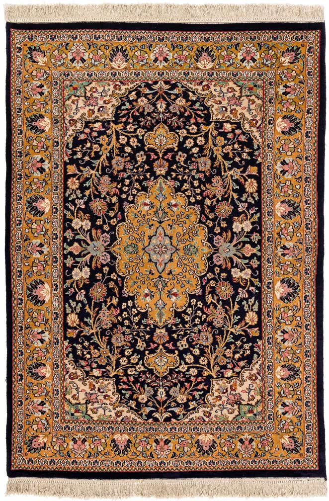 4' 5 x 6' 4 Hand Knotted Sarough Wool Rug