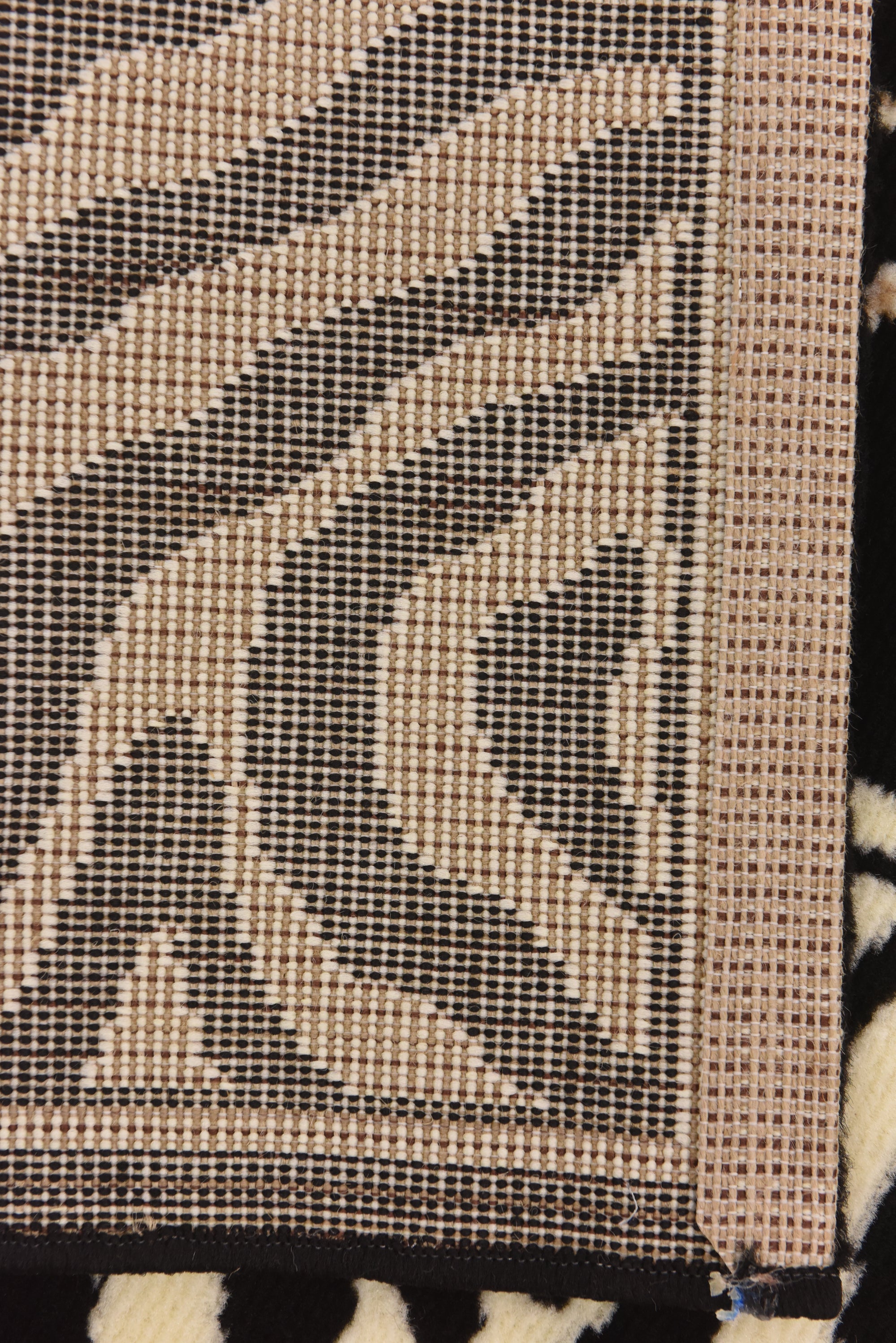 5' 3 x 7' Savannah Rug