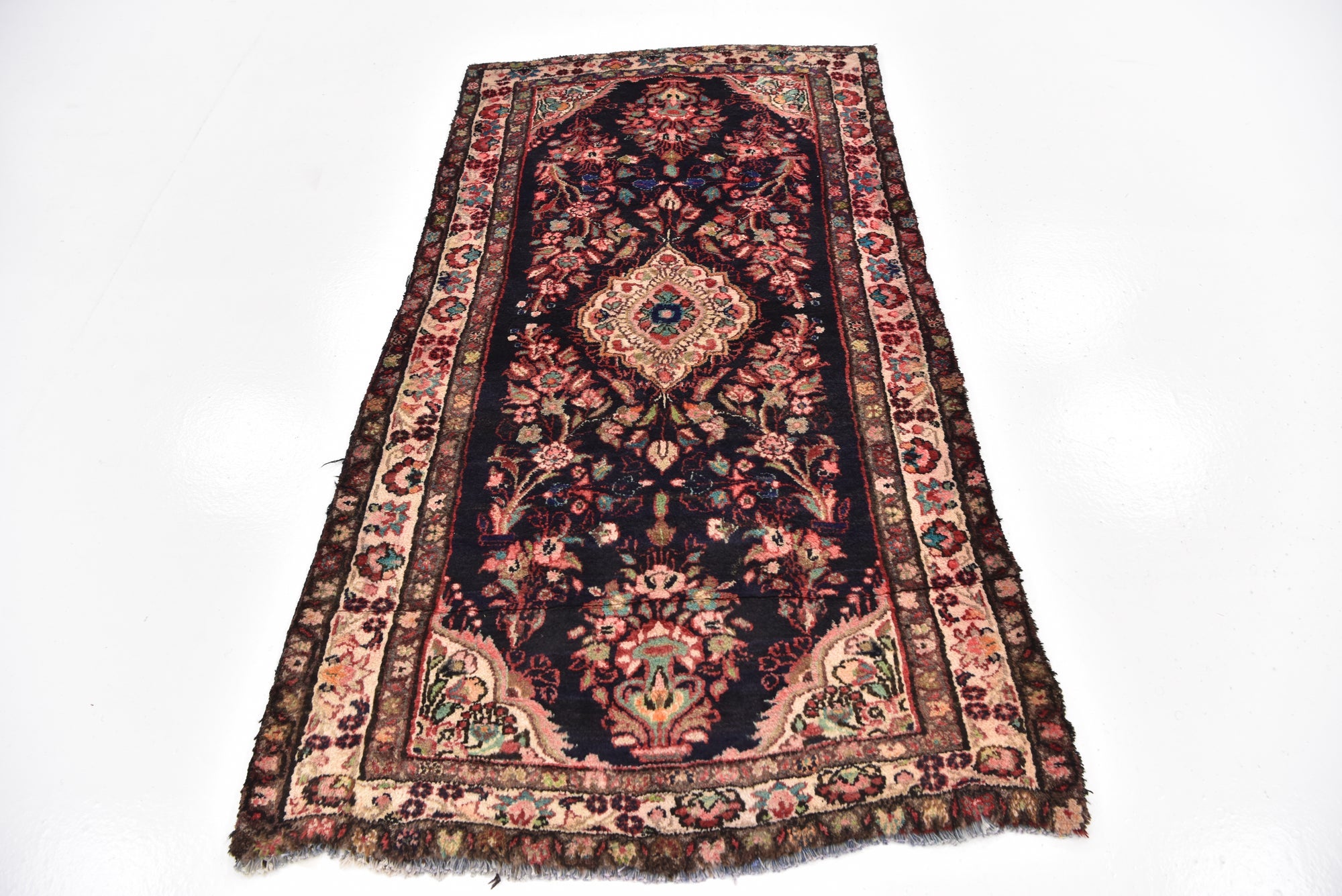 3' 5 x 6' Hand Knotted Shahrbaft Persian Wool Rug