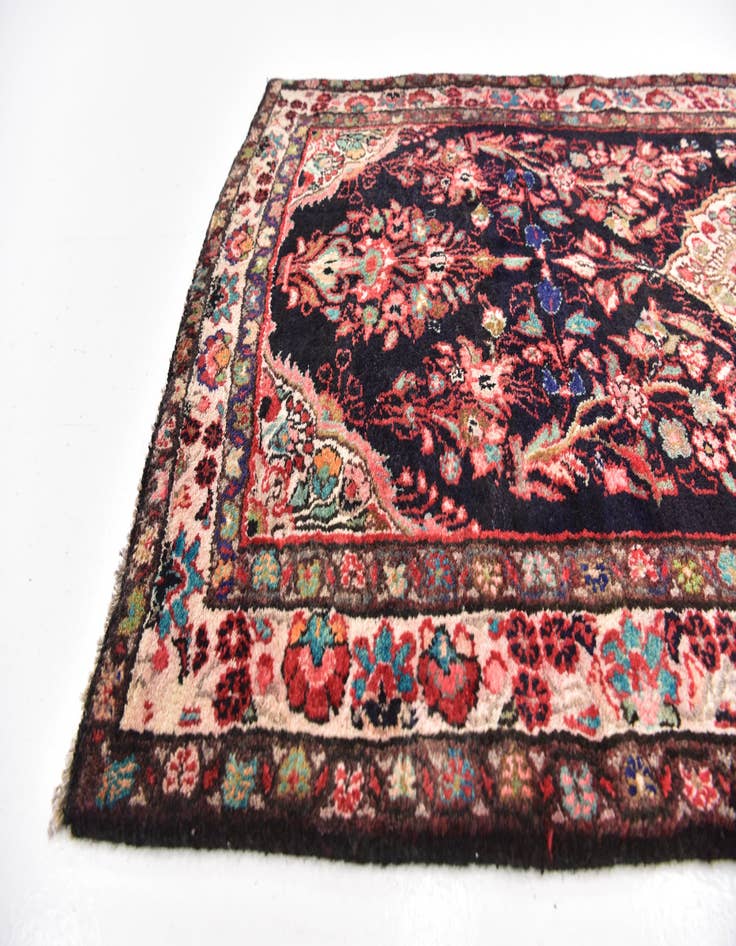 Detail image of 3' 5 x 6'  Hand Knotted Shahrbaft Persian Wool Rug