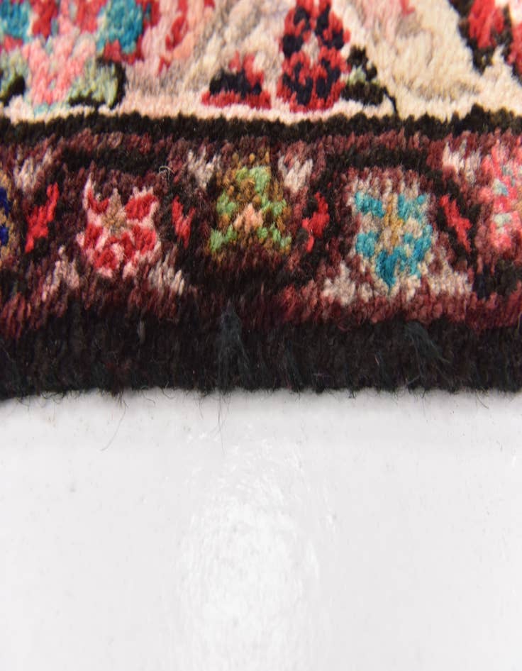 Detail image of 3' 5 x 6'  Hand Knotted Shahrbaft Persian Wool Rug