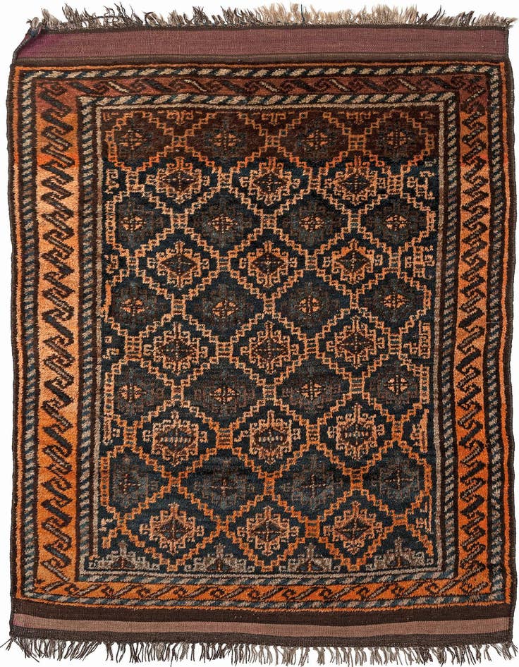 Detail image of 4' 2 x 6' 7 Hand Knotted Shiraz Persian Wool Rug