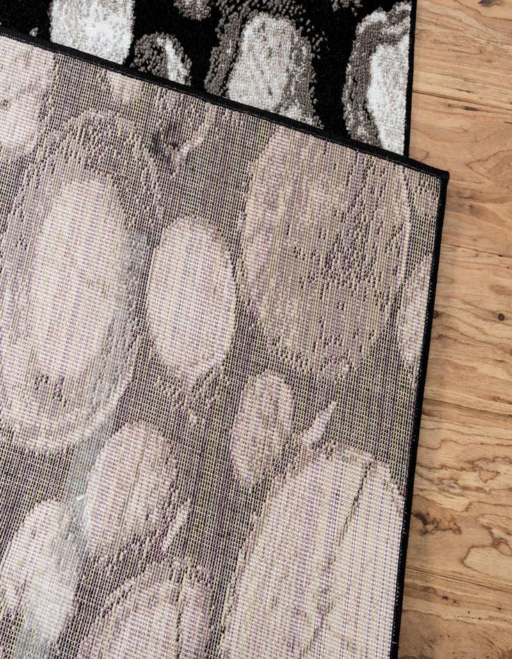 Detail image of 4' x 6' Sydney Rug