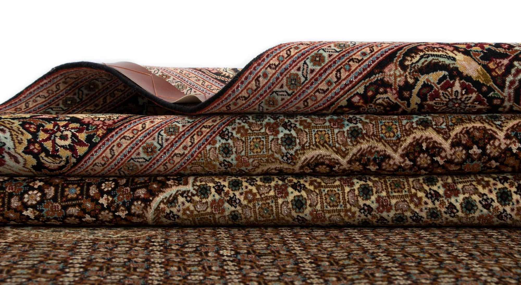 6' 8 x 9' 9 Tabriz Mahi Rug