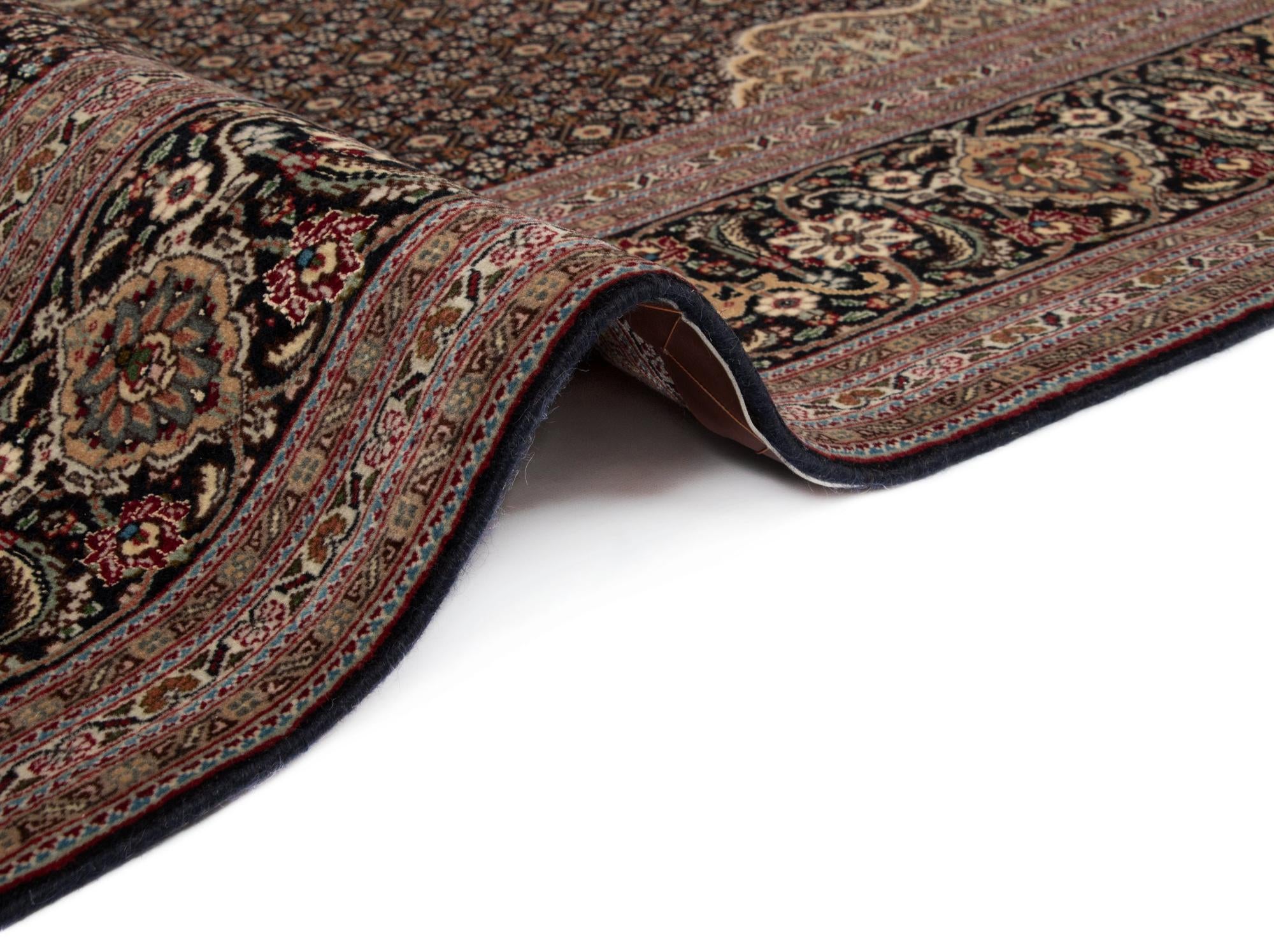 6' 8 x 10' 1 Tabriz Mahi Rug