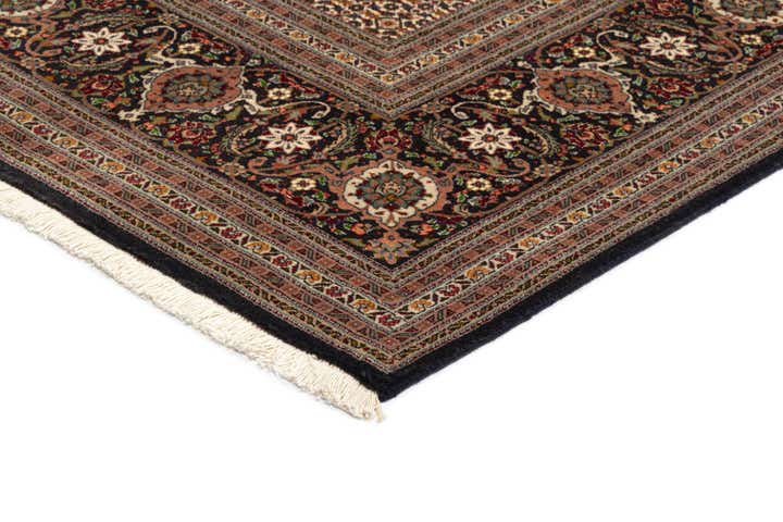8' 4 x 10' 2 Tabriz Mahi Rug