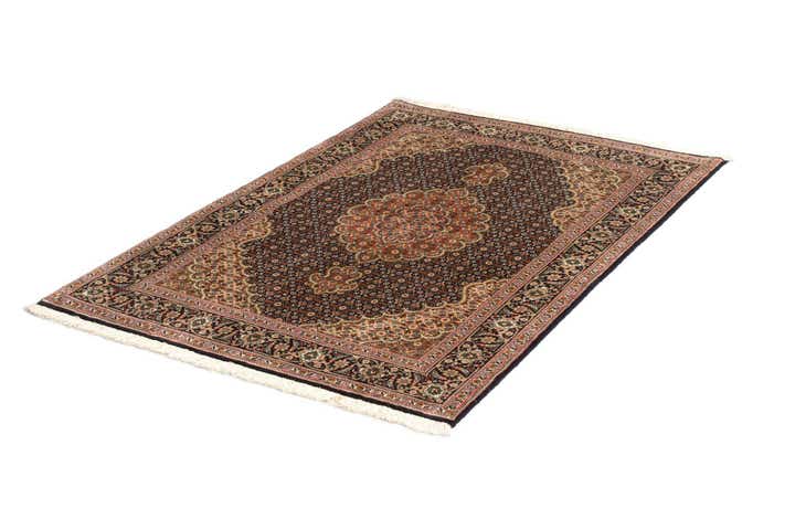 3' 4 x 4' 10 Tabriz Mahi Rug