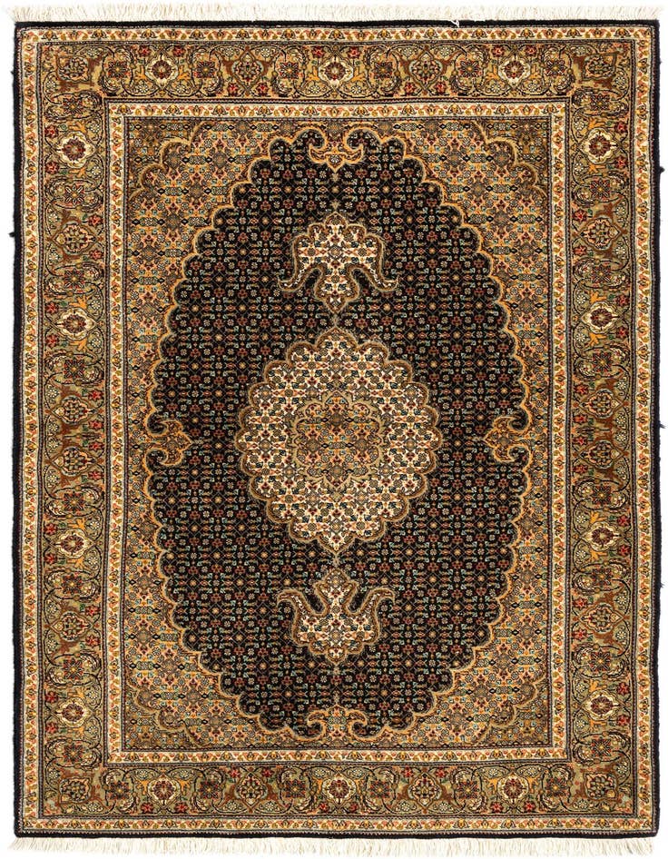 Detail image of 3' 5 x 5' 2 Tabriz Mahi Rug