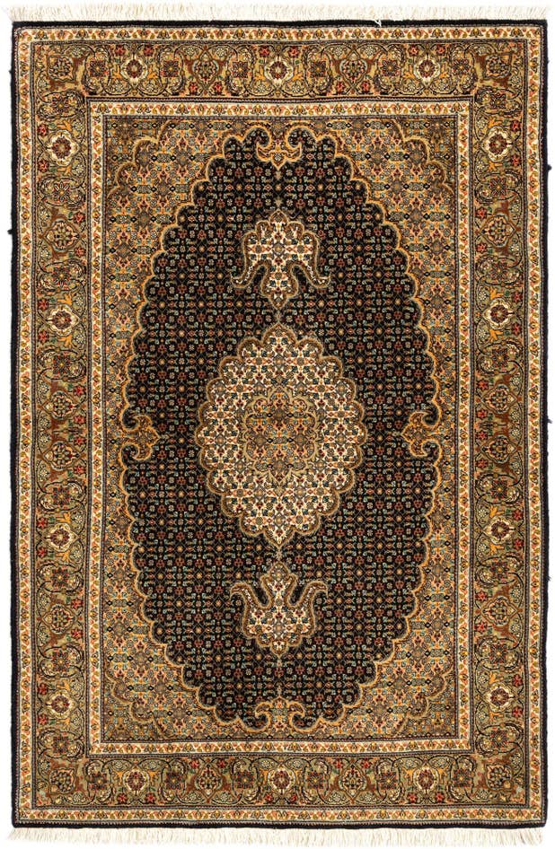 Detail image of 3' 5 x 5' 2 Tabriz Mahi Rug