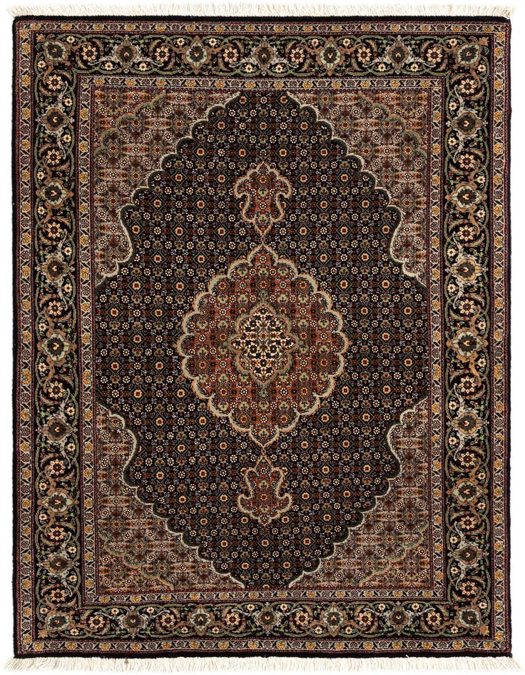 Detail image of 3' 6 x 5' Tabriz Mahi Rug