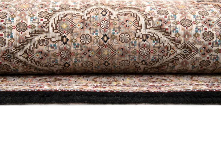 Detail image of 3' 3 x 5' 1 Hand Knotted Tabriz Mahi Persian Wool Rug