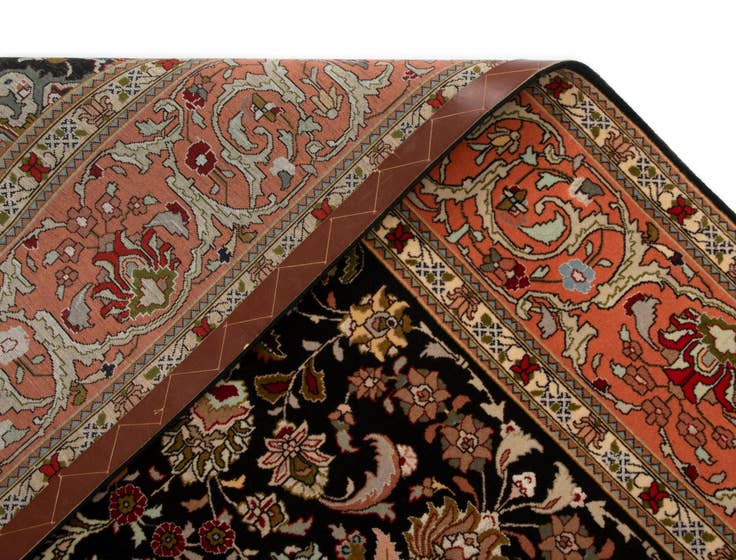 Detail image of 6' 7 x 9' 9 Tabriz Rug