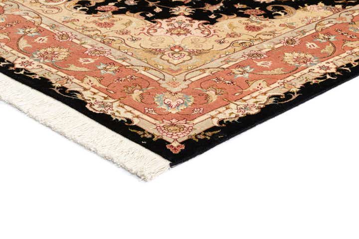 5' 6 x 8' Tabriz Rug
