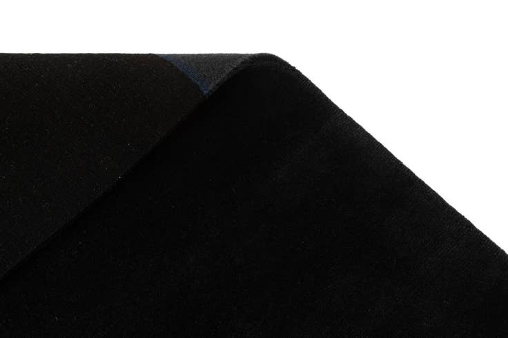 Detail image of 5' x 6' 7 Hand Knotted Tibet Wool Rug