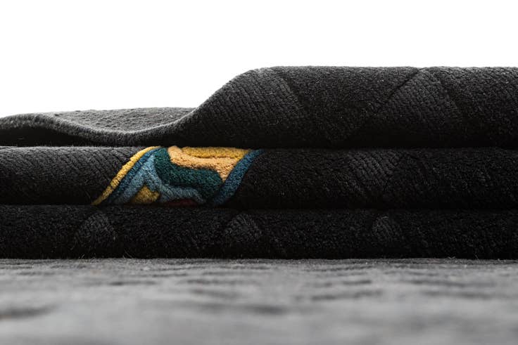 Detail image of 7' 1 x 9' 10 Tibet Rug