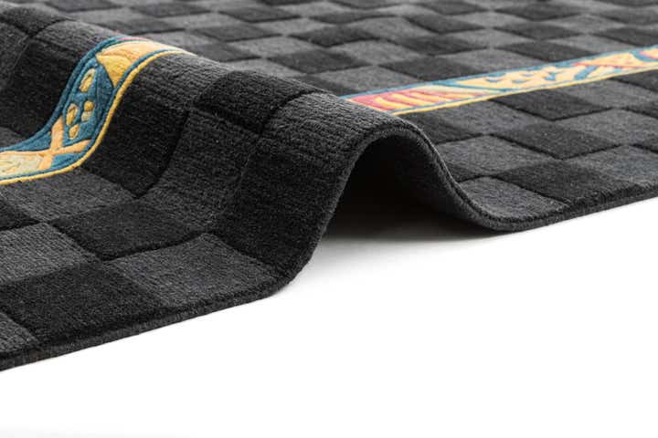 7' 1 x 9' 10 Tibet Rug