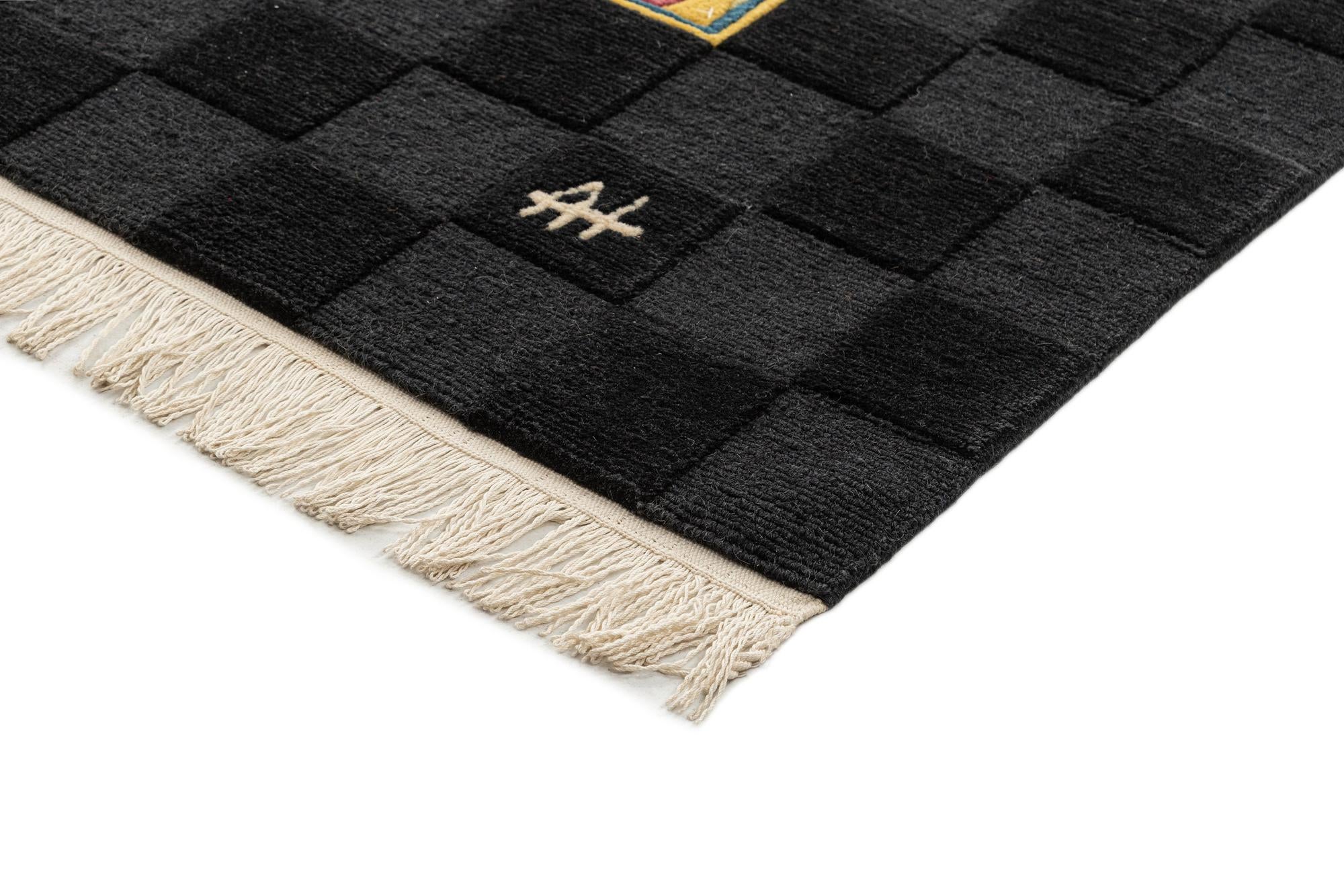 7' 1 x 9' 10 Tibet Rug