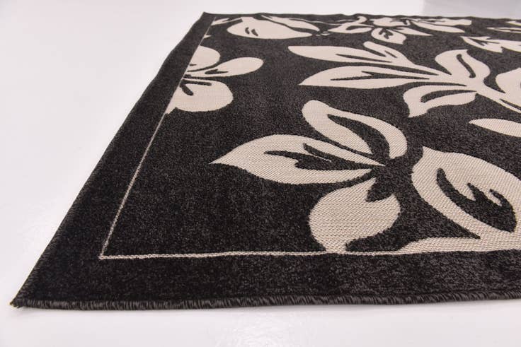 Detail image of 6' x 9' Transitional Rug
