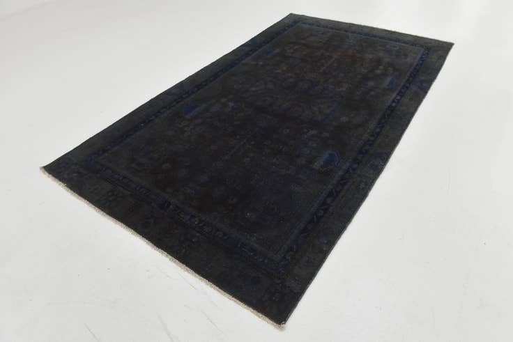 Detail image of 4' 10 x 8' 9 Hand Knotted Ultra Vintage Persian Wool Rug