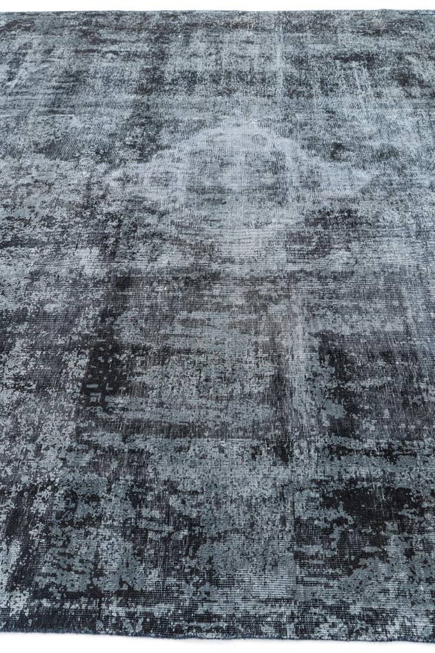 Detail image of 8' 10 x 12' 2 Hand Knotted Ultra Vintage Persian Wool Rug