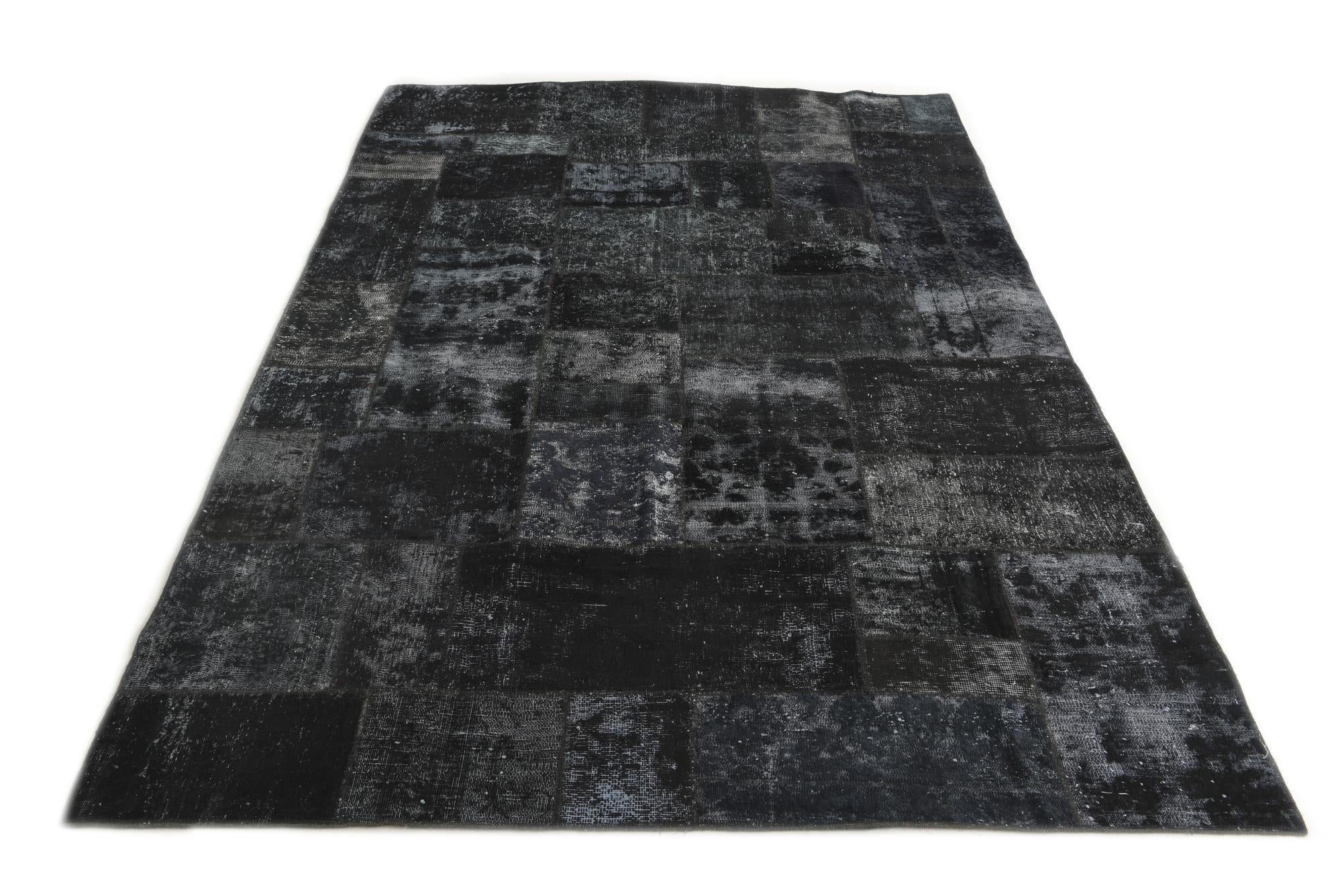 6' x 9' 1 Hand Knotted Ultra Vintage Persian Wool Rug