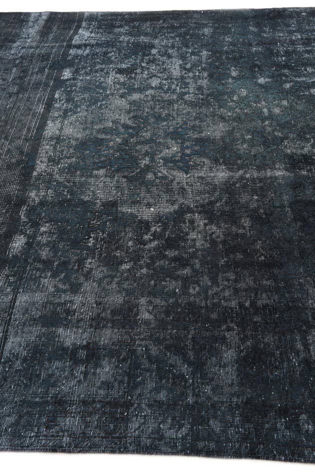 Detail image of 7' 10 x 10' 10 Hand Knotted Ultra Vintage Persian Wool Rug