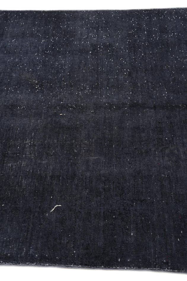 Detail image of 4' x 5' 6 Hand Knotted Ultra Vintage Persian Wool Rug