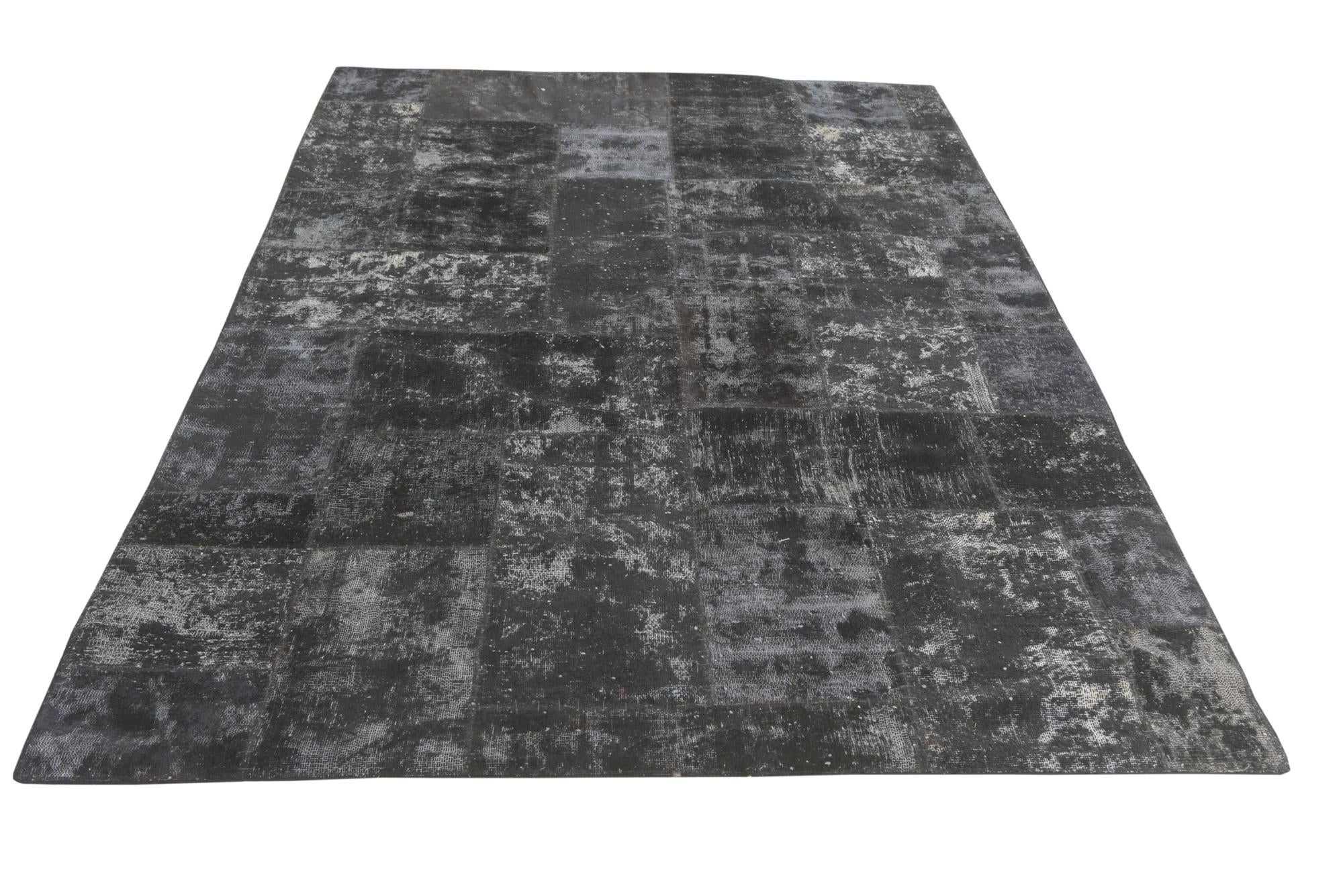 5' 7 x 8' Hand Knotted Ultra Vintage Persian Wool Rug