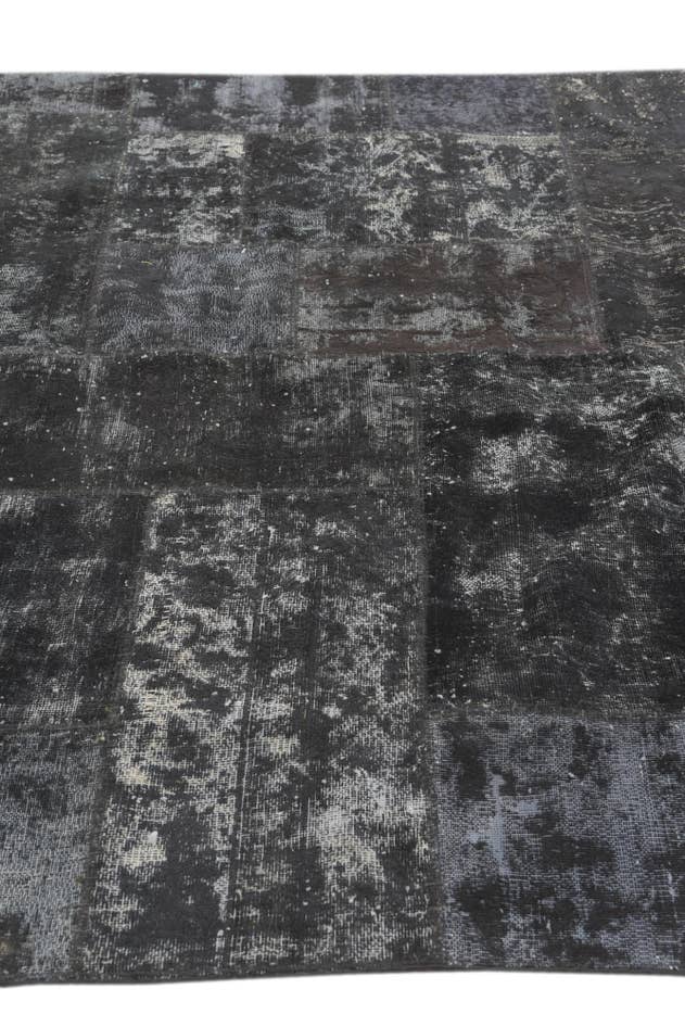 Detail image of 5' 7 x 8' Hand Knotted Ultra Vintage Persian Wool Rug