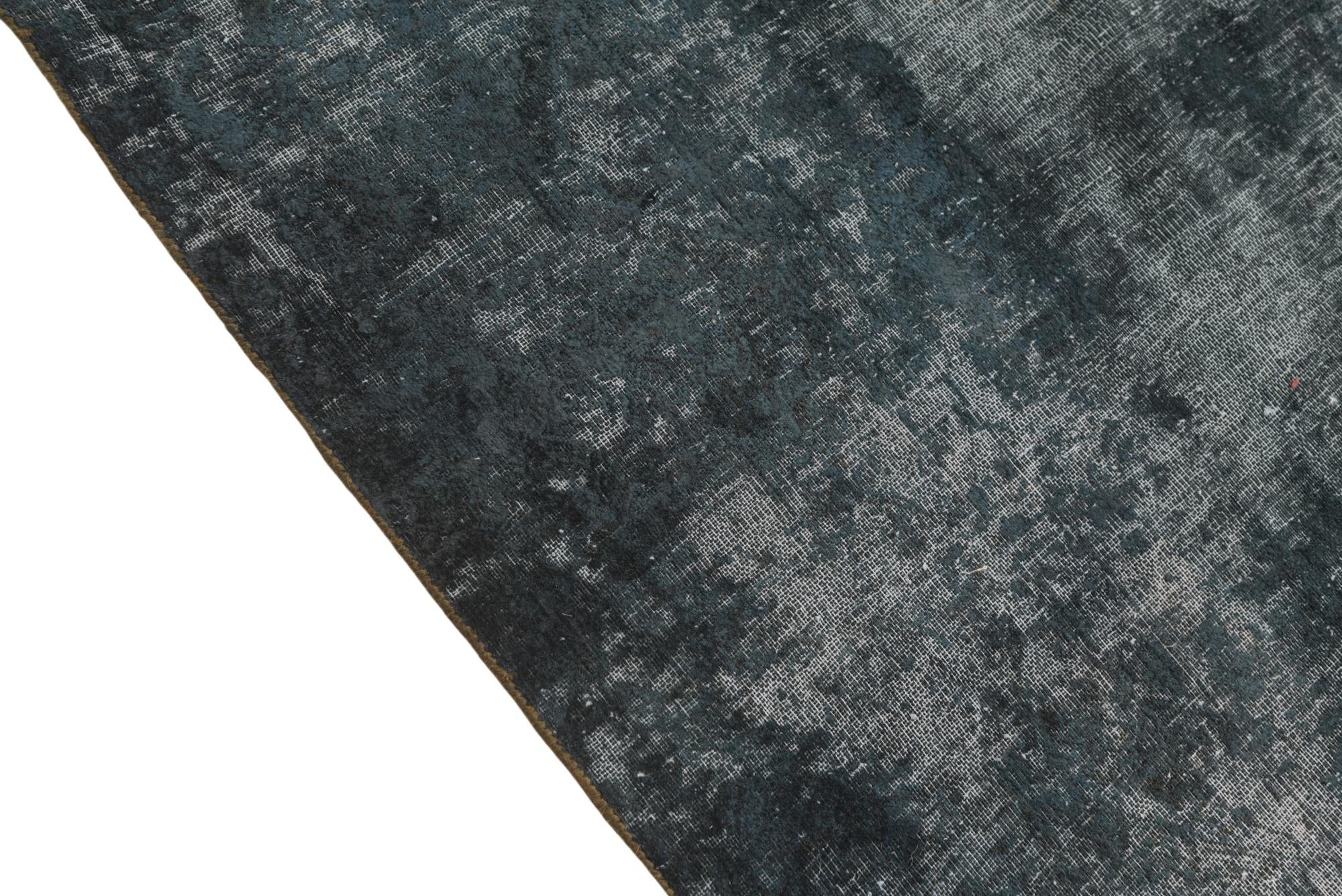 7' x 10' Hand Knotted Ultra Vintage Persian Wool Rug