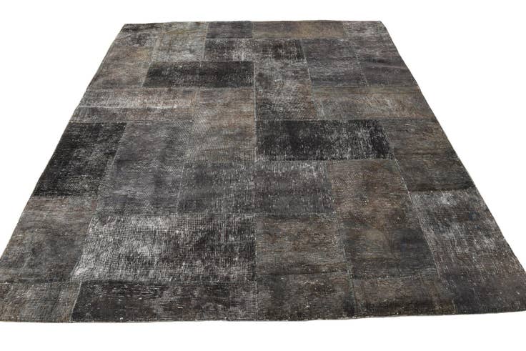 Detail image of 6' 9 x 8' 6 Hand Knotted Ultra Vintage Persian Wool Rug