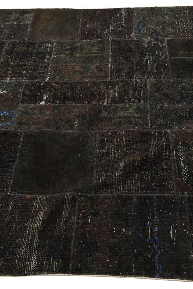 Detail image of 5' 2 x 6' 8 Hand Knotted Ultra Vintage Persian Wool Rug