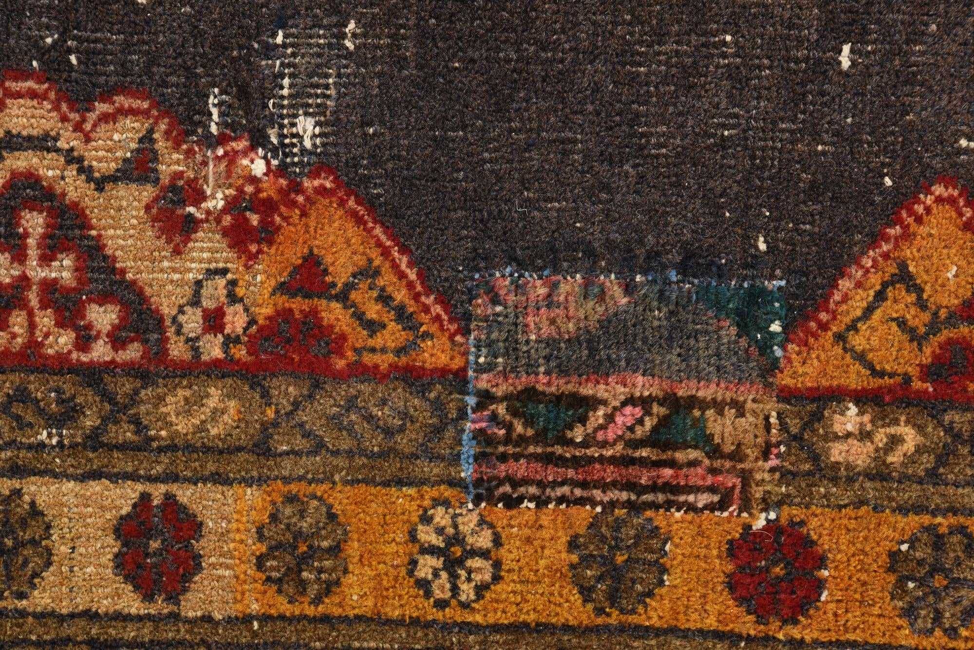 5' 6 x 8' Hand Knotted Ultra Vintage Persian Wool Rug