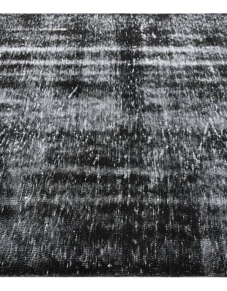 Detail image of 5' 1 x 9' 2 Ultra Vintage Wool Rug