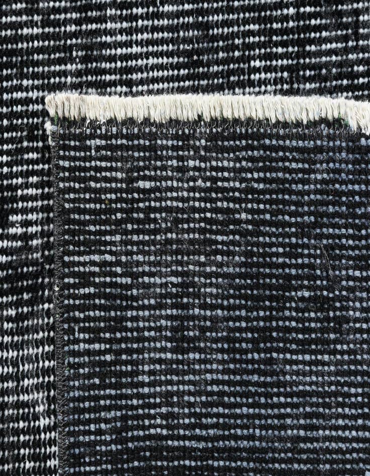 Detail image of 5' 10 x 9' 9 Ultra Vintage Wool Rug