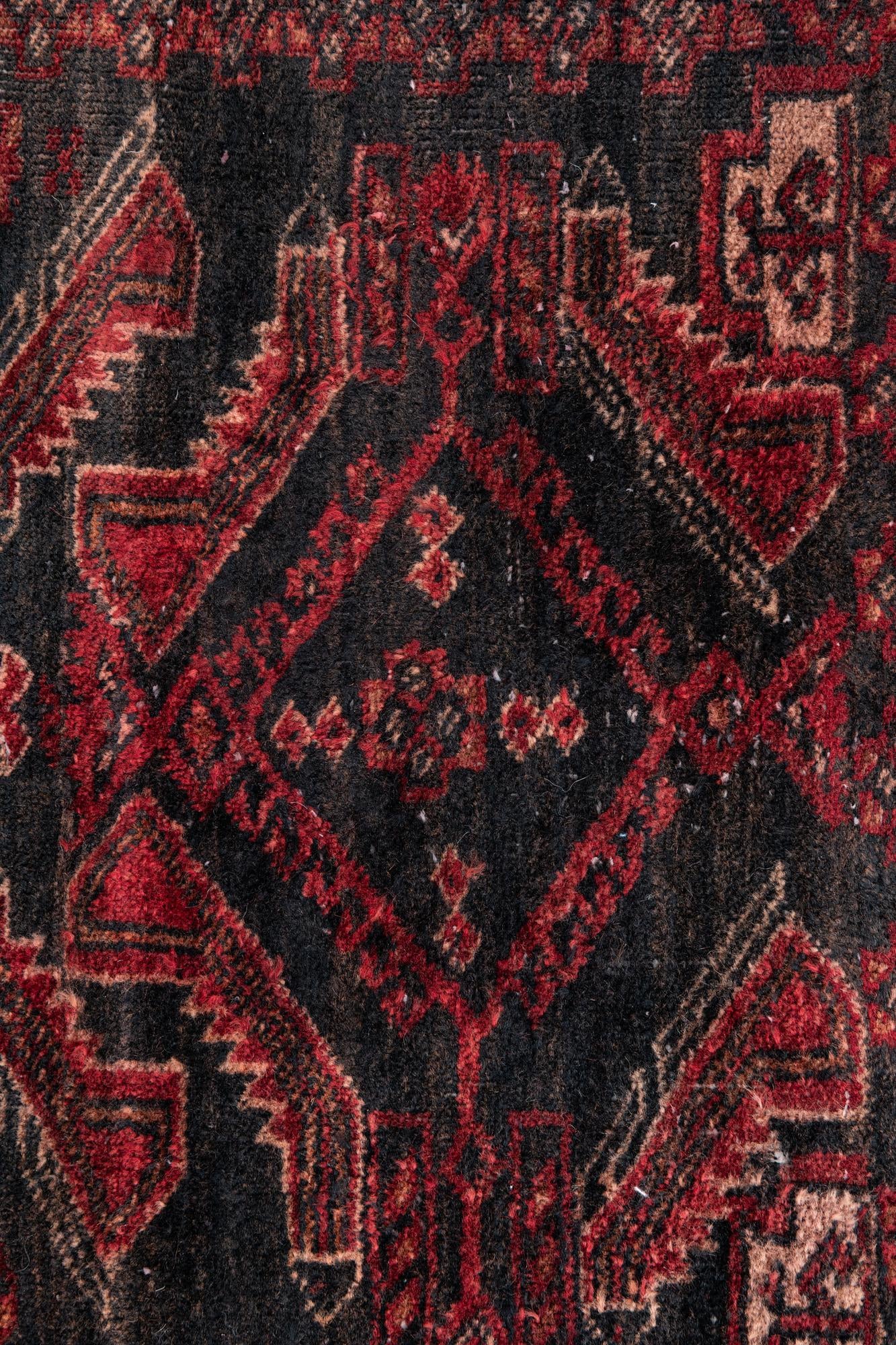 2' 9 x 5' 2 Hand Knotted Ultra Vintage Persian Wool Rug