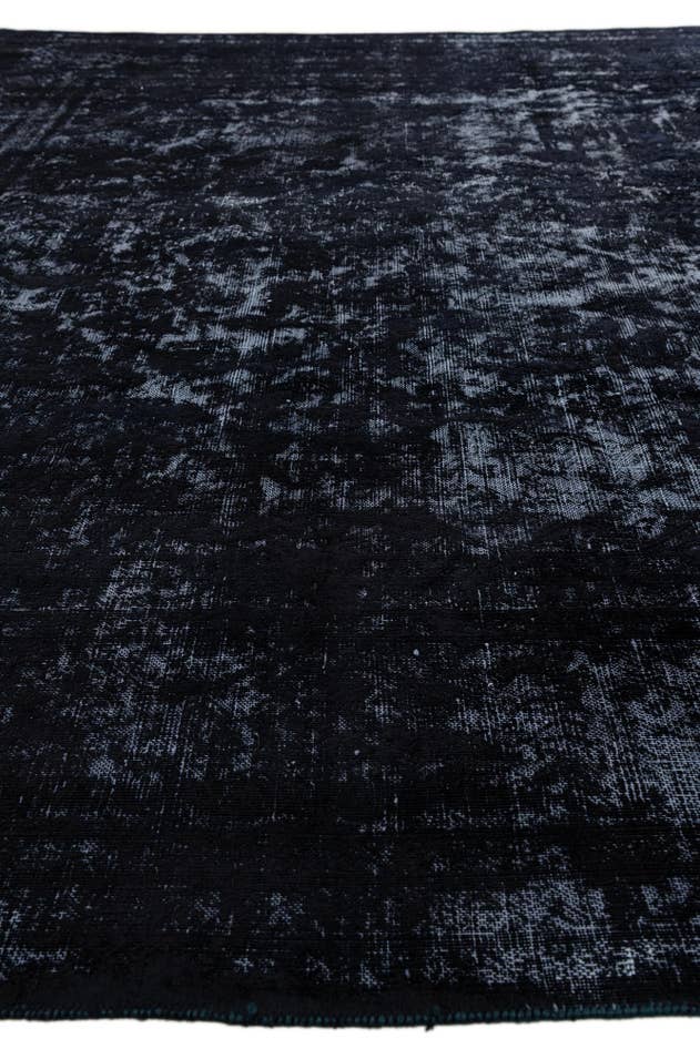 Detail image of 9' 6 x 12' 7 Hand Knotted Ultra Vintage Persian Wool Rug