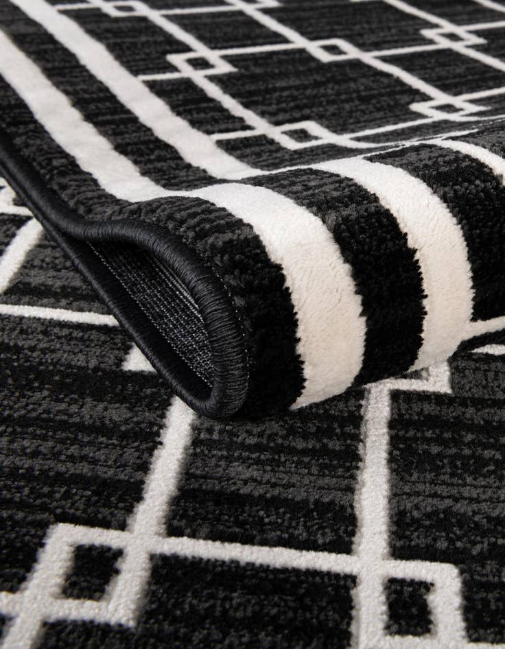 Detail image of Jill Zarin 7' 10 x 10' Metropolitan Uptown Rug