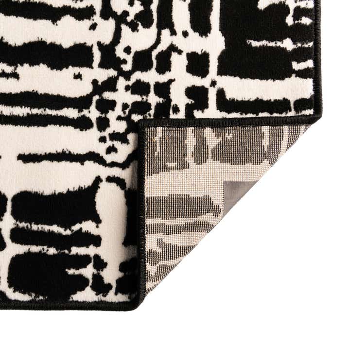 2' x 3' Vince Camuto Rug