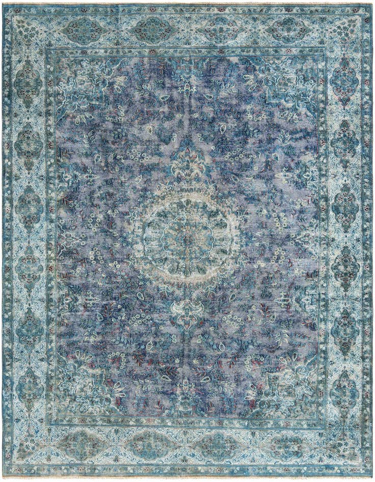 Detail image of 9' 5 x 14' 1 Vintage Royal Wool Rug