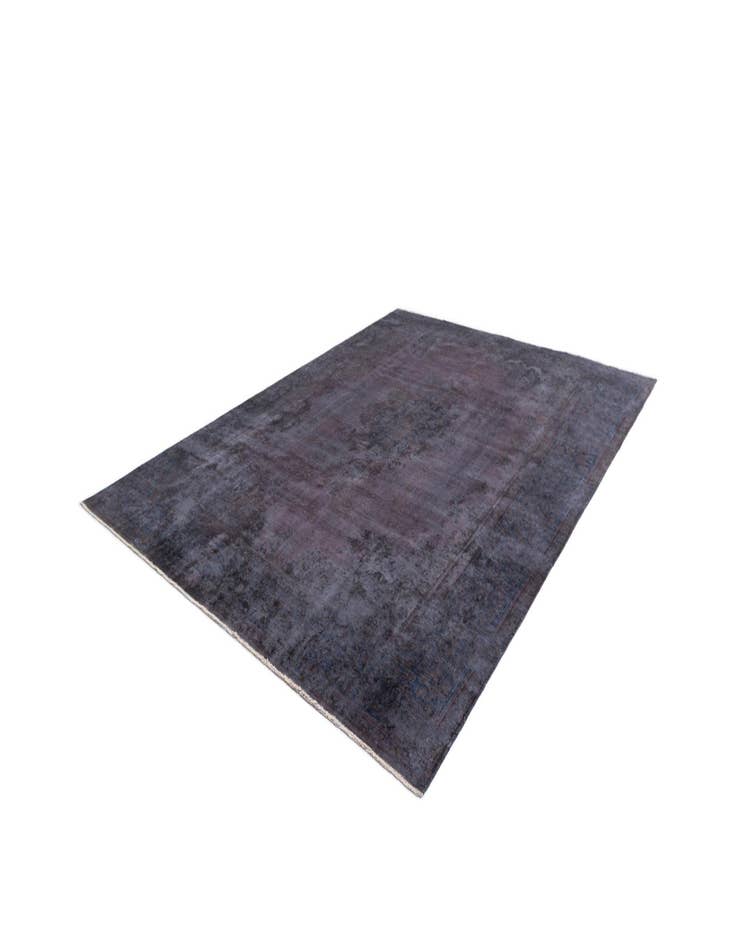 Detail image of 8' 9 x 12' 3 Vintage Royal Wool Rug