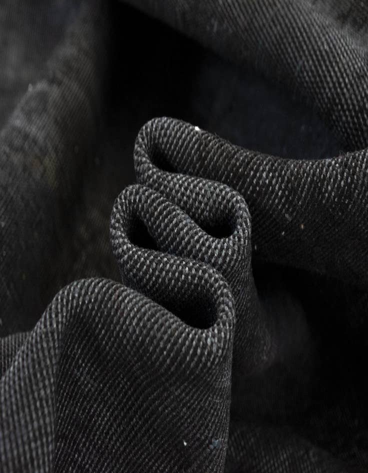 Detail image of 9' 10 x 15' 7  Hand Knotted Vintage Royal Persian Wool Rug