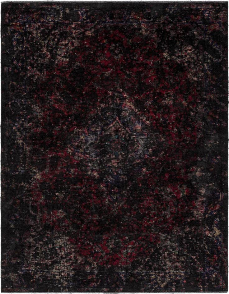 Detail image of 4' 9 x 6' 8 Vintage Royal Wool Rug