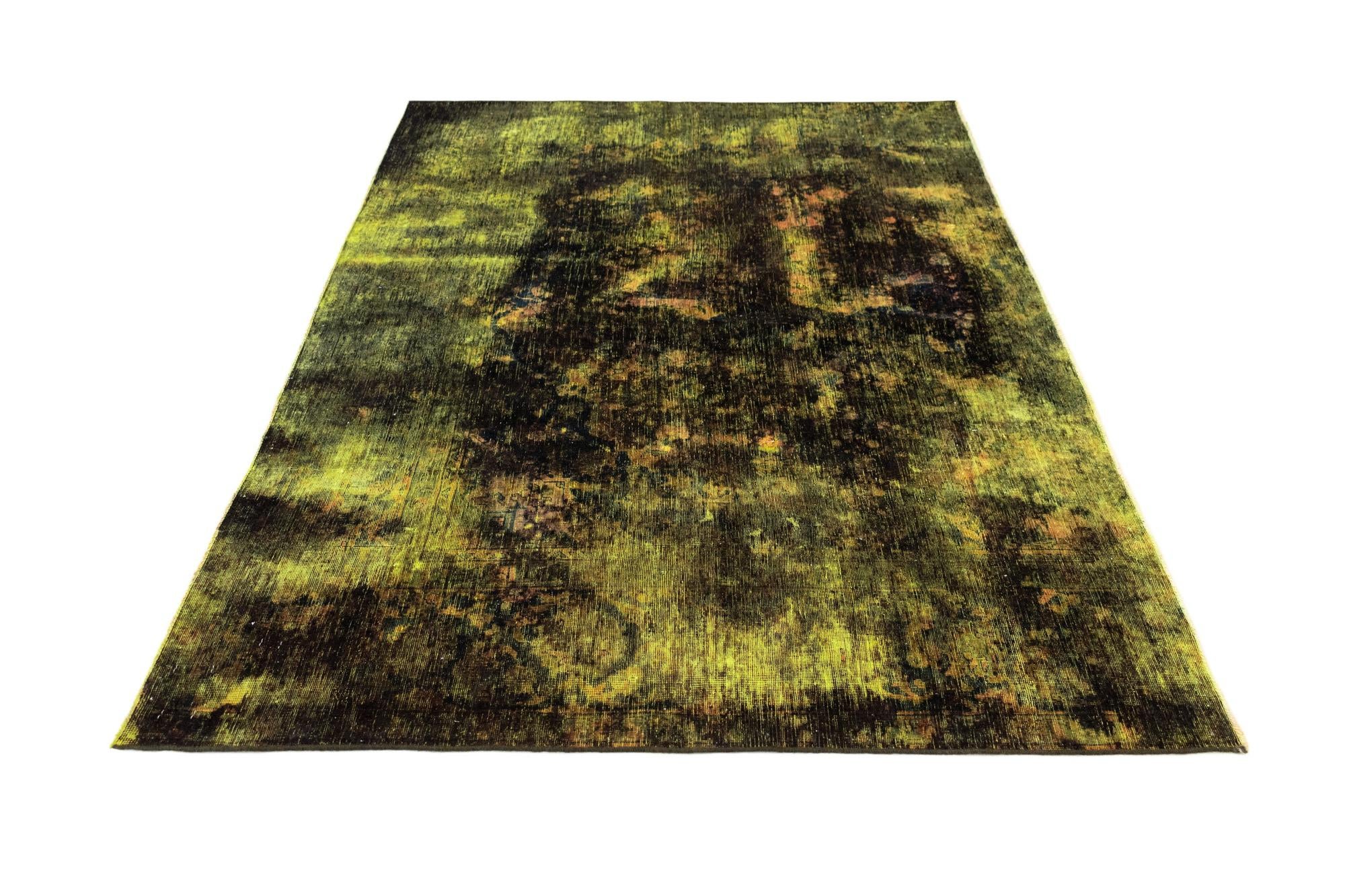 4' 7 x 6' 3 Vintage Royal Wool Rug