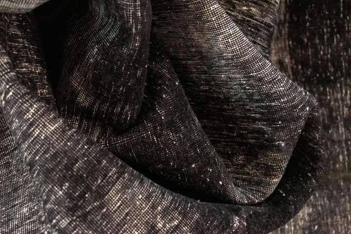 8' x 10' 5 Vintage Royal Wool Rug